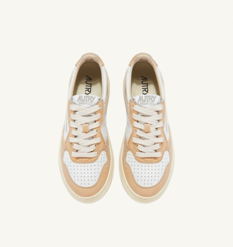 MEDALIST LOW W GH04 WHT/CARAME