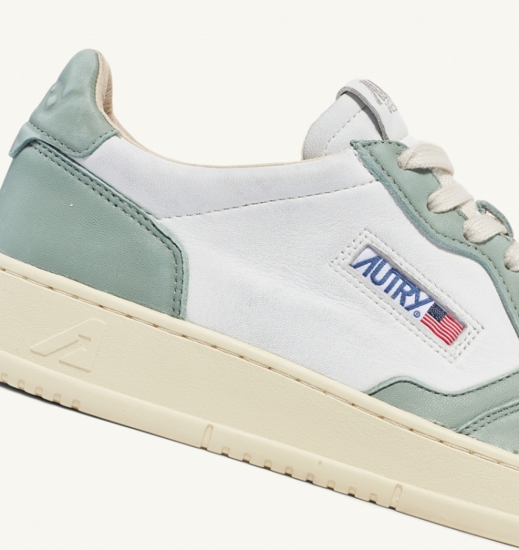 MEDALIST LOW W GH05 WHT/MILITA