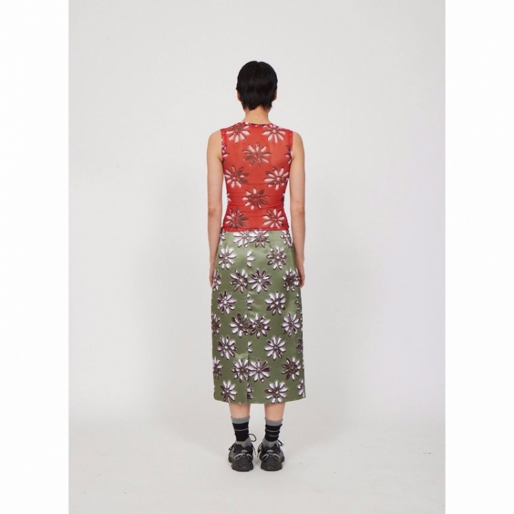 FITTED SLEEVELESS T-SHIRT RED