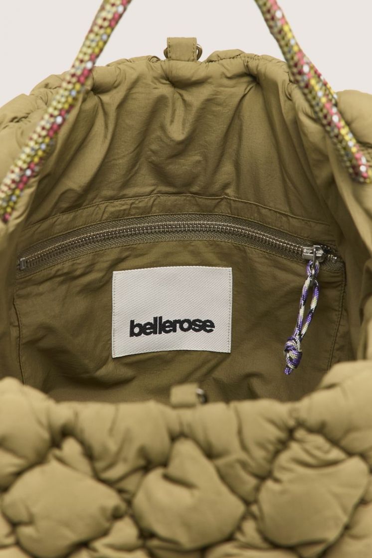 HELA52 P1571 - MILITARY