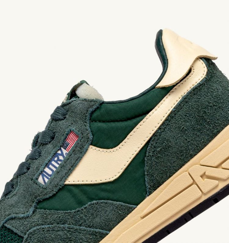 REELWIND LOW UT19 SUEDE/NET
