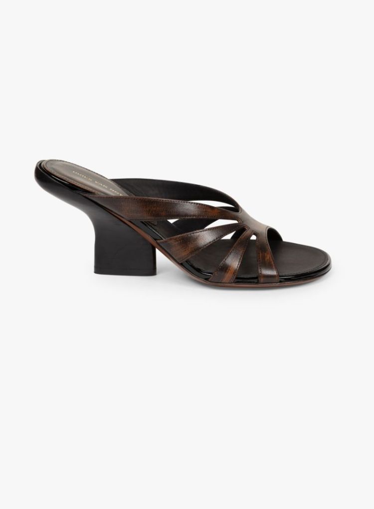 W.L.SHOES - TAN