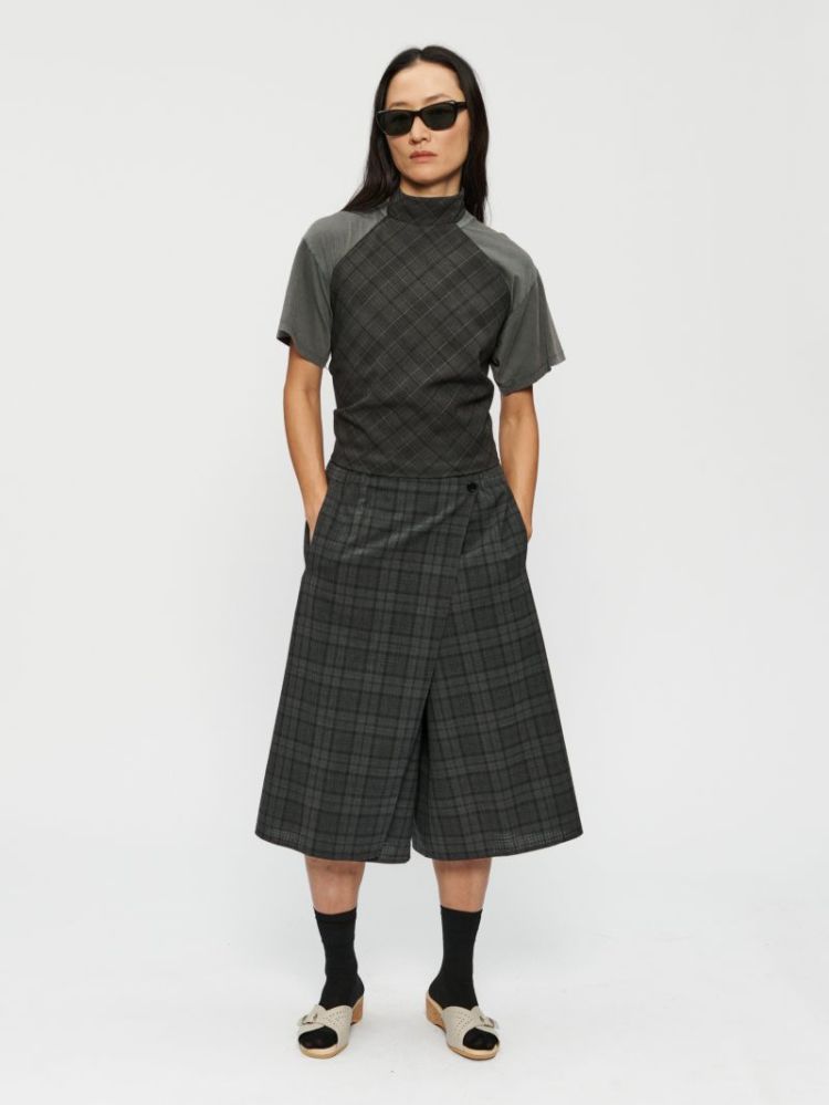 WRAP SHORT - IRON TARTAN