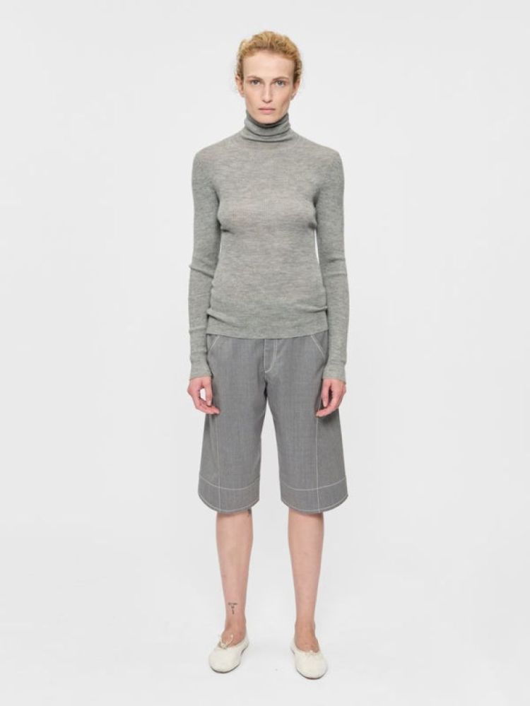 RIBBED TURTLENECK - IRON