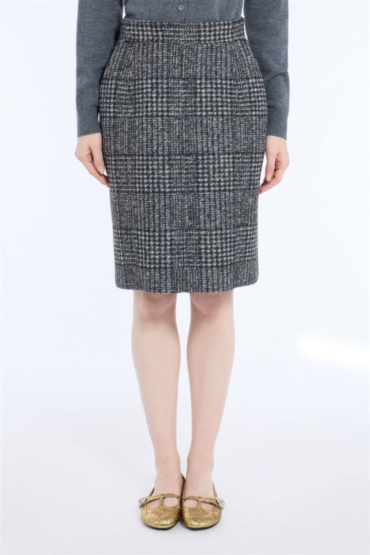 Woven Skirt Q981 Quadro-F.D
