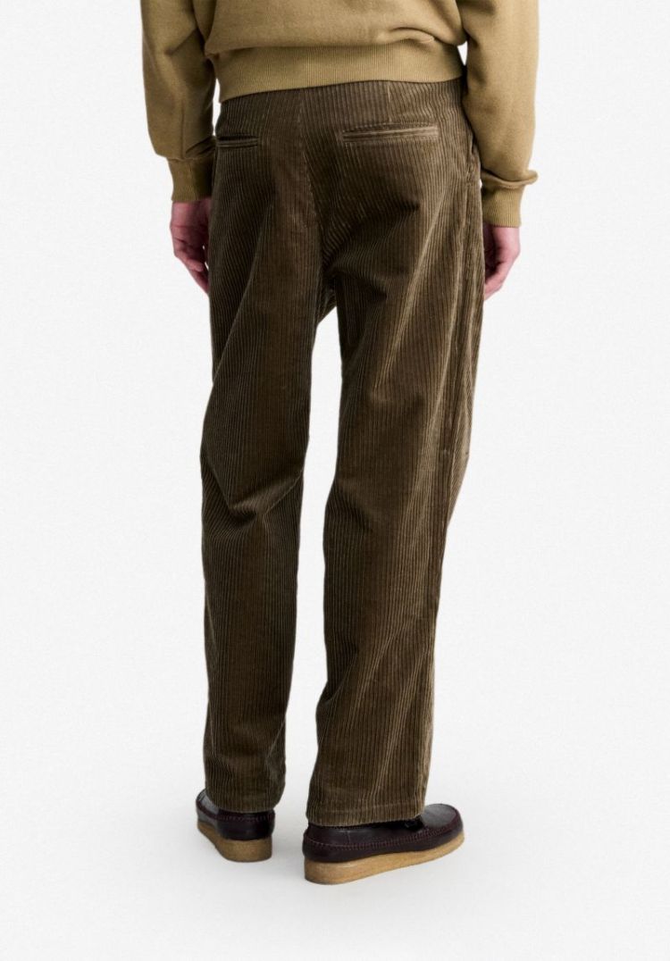 ricky BAE TAUPE