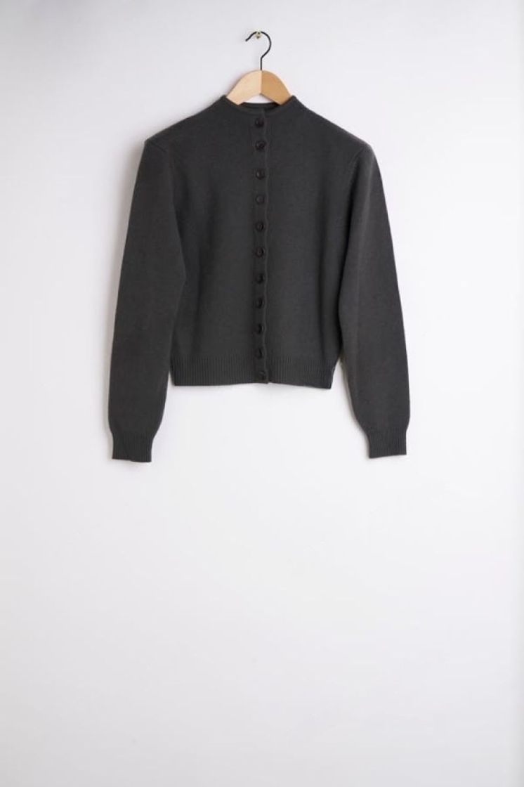 REVERSIBLE BUTTONED SWEATER - STONE