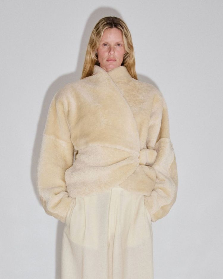 CINDY - WINTER WHITE