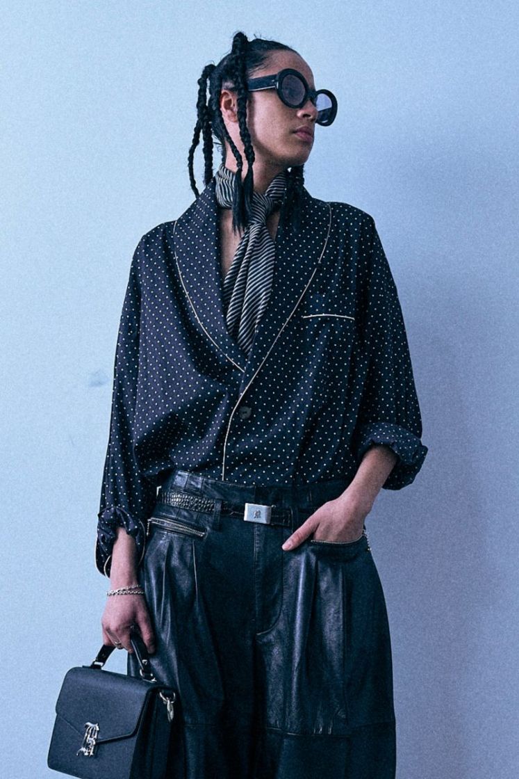 SHAWL LAPEL - BLACK AND WHI