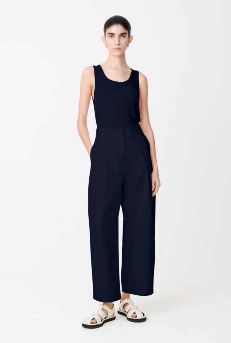 DEEP PLEAT VOLUME ANKLE CROP - DARK NAVY