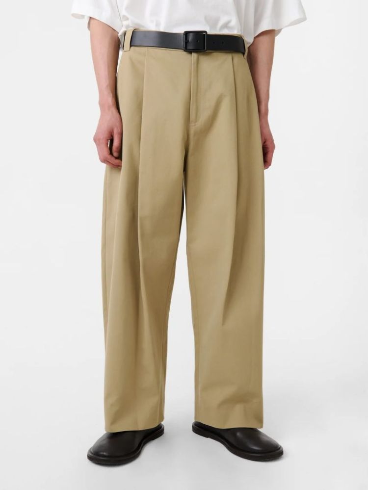 DEEP PLEAT VOLUME PANT - TAN