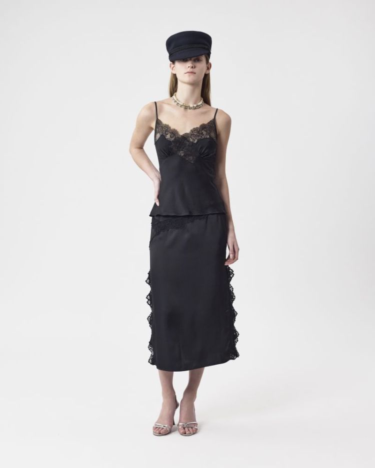 ATTITUDE MIDI SKIRT - BLACK