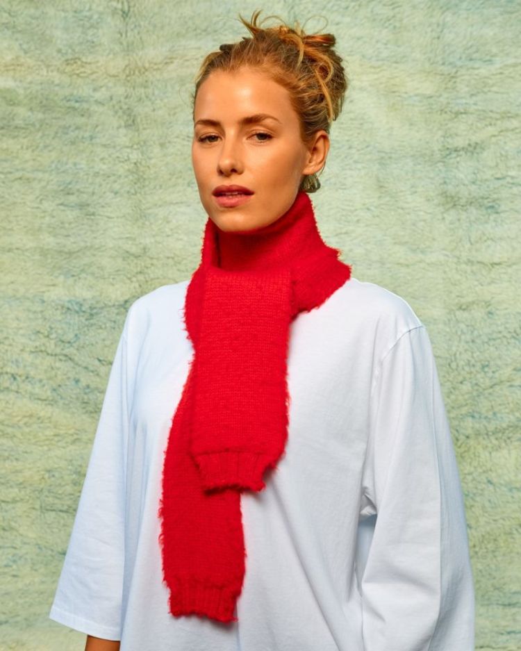 Otis 697 poppy red