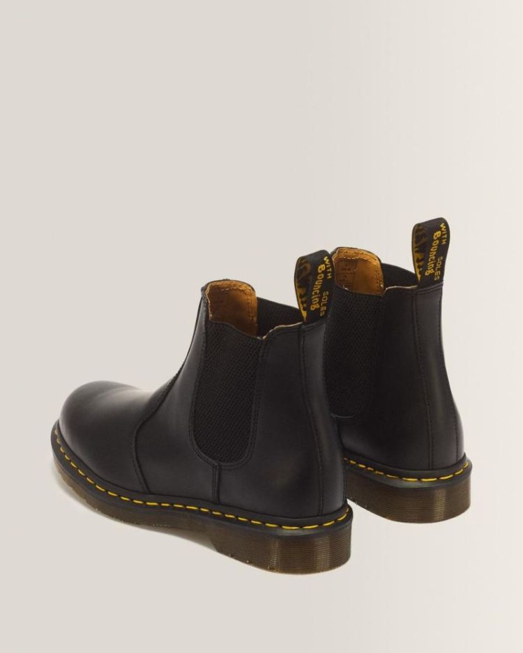 2976 Yellow Stitch Smooth Leat BLACK